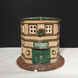BYRON MOLDS 1987 Holiday Tavern Ceramic Holiday Decor